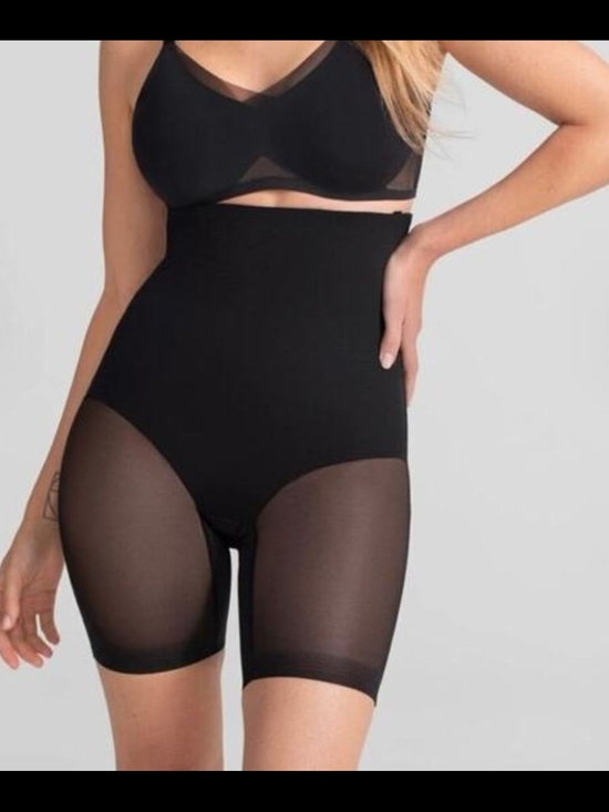 Honeylove Other - Honeylove High-Waist Shaping Shorts in Black